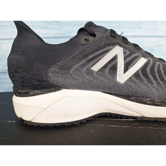 New Balance Fresh Foam 860v11 Running Shoes Black Men\'s Sz10.5 main image 11
